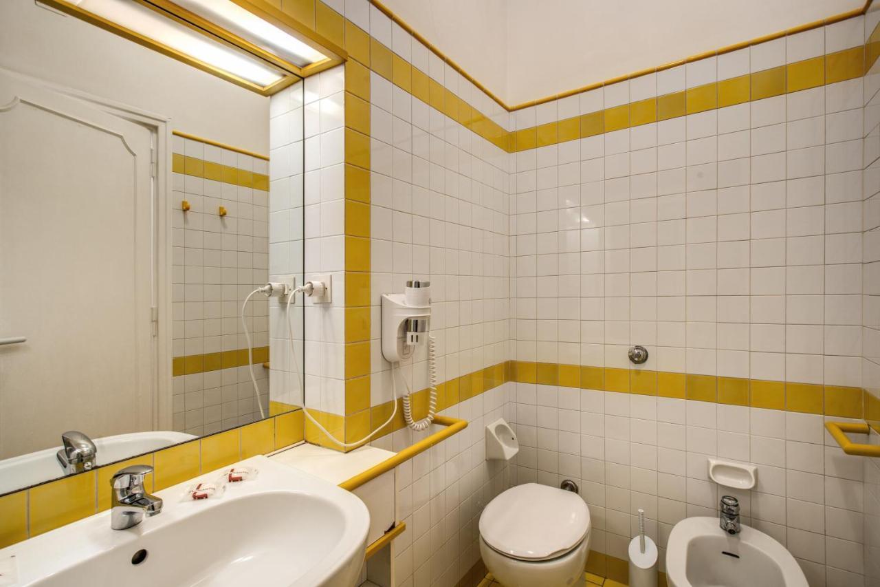 Family Room In Via Del Corso Central Рим Экстерьер фото